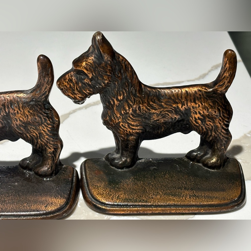 Art Deco Vintage Cast Iron Bookends Scottie Dog Standing Seville Studios - Picture 2 of 4